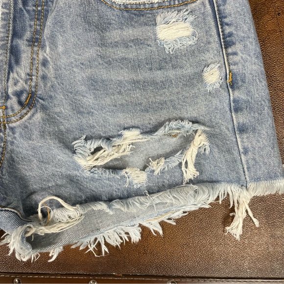 ASOS Signature8 High Rise Take The Short Cut Denim. SZ:S. - Picture 4 of 11